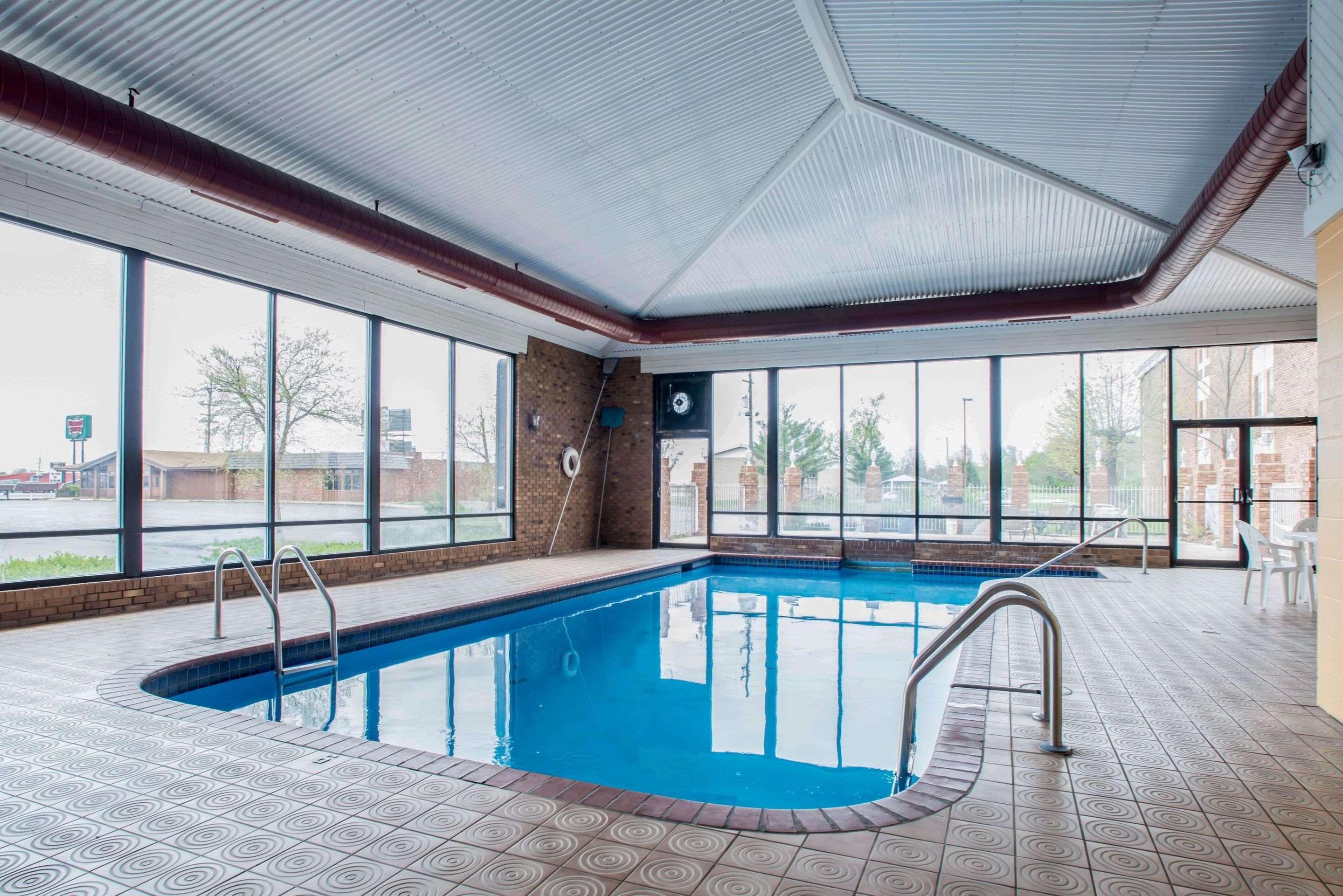 Econo Lodge Marion Extérieur photo