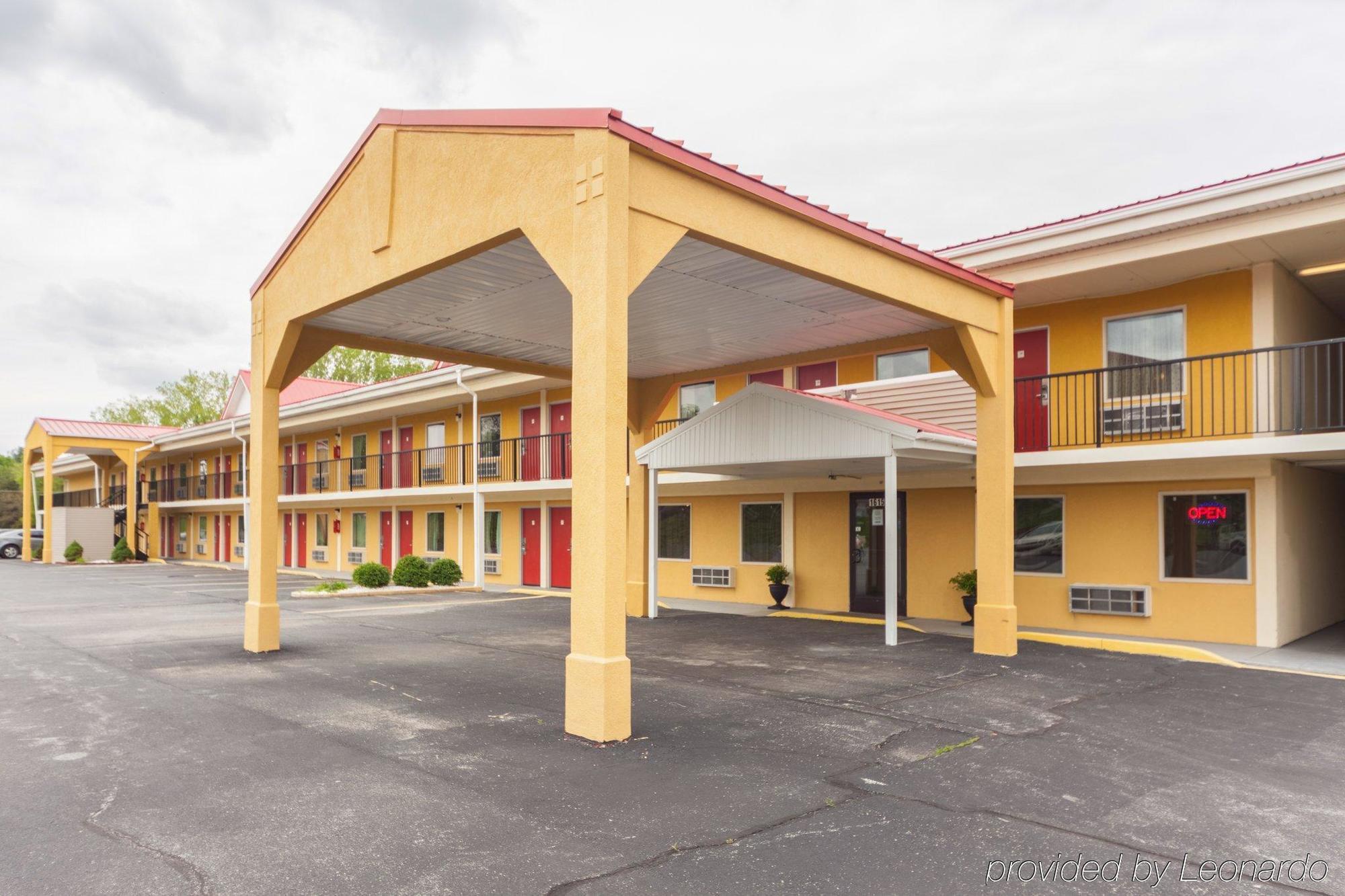 Econo Lodge Marion Extérieur photo